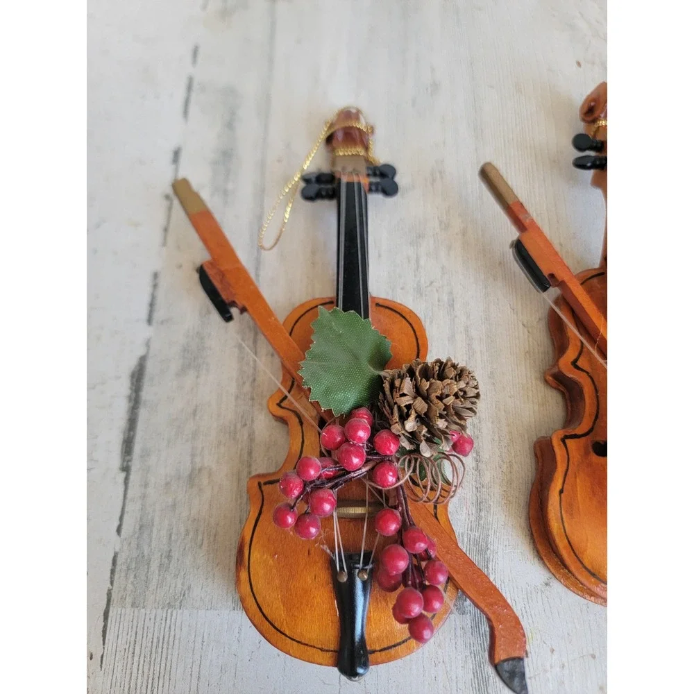 Vintage violin bow cranberry pine cone ornament Xmas wooden set home Cello